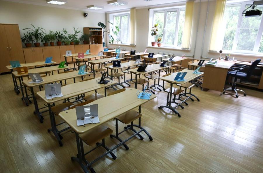 Почти 150 миллиардов рублей будет выделено регионам на строительство школ